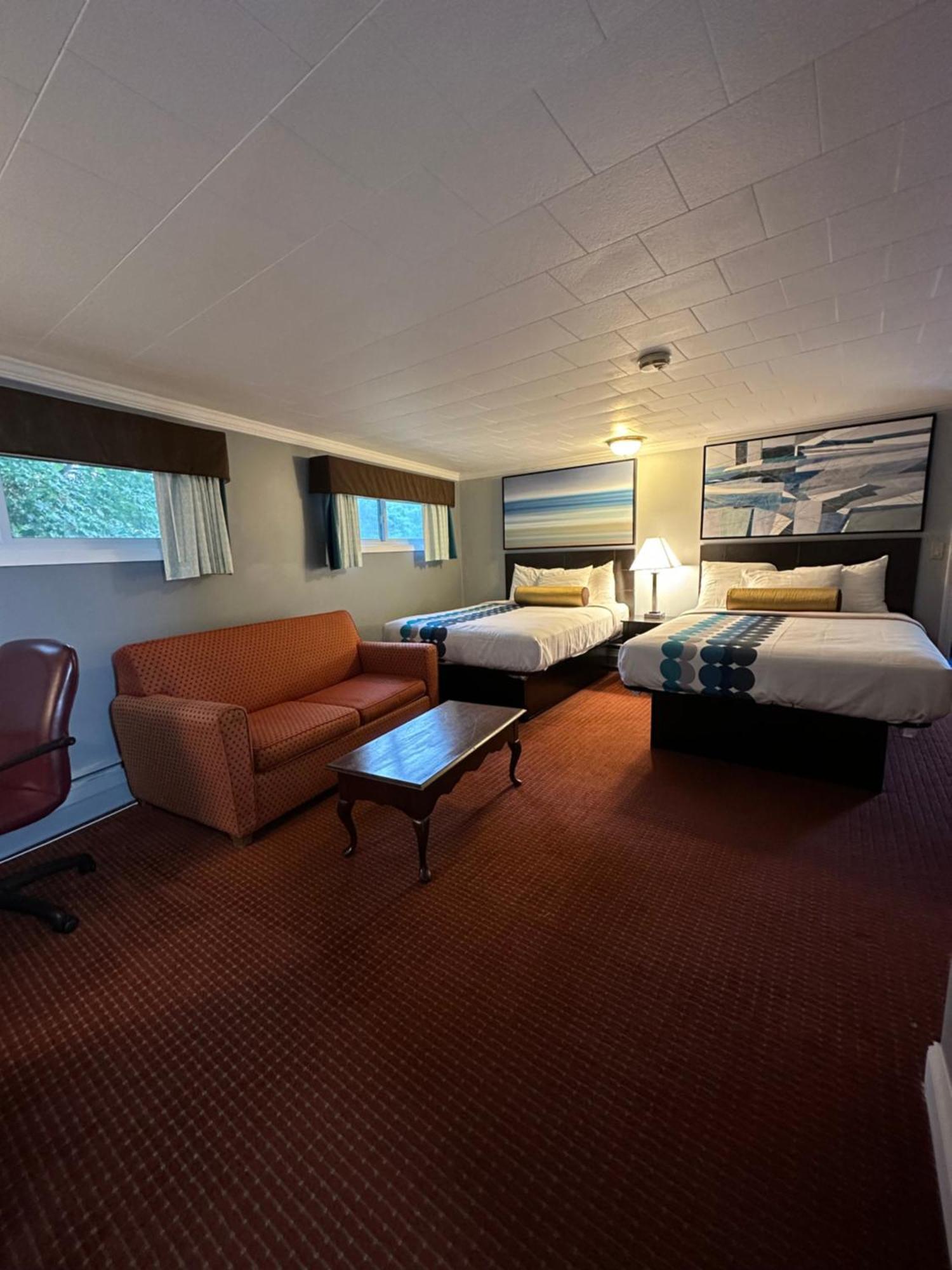 Rodeway Inn Orleans - Cape Cod Buitenkant foto